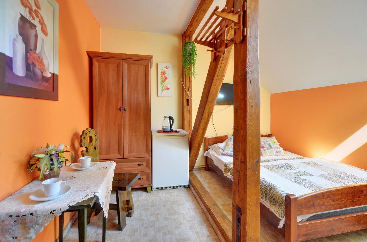 Apartamenty I Pokoje Karpacz - Centrum Karpacza, Parking W Cenie! Esterno foto