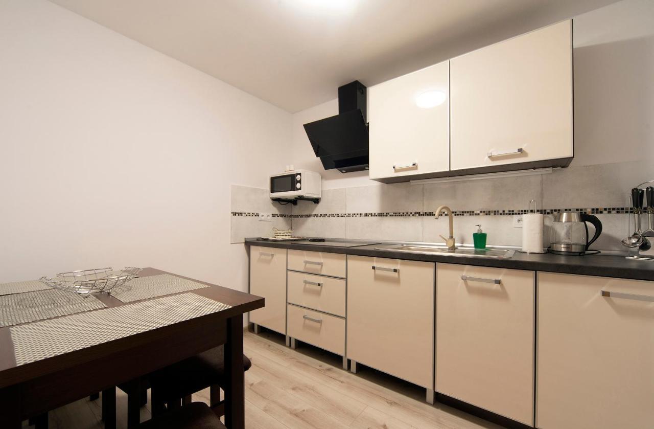Apartamenty I Pokoje Karpacz - Centrum Karpacza, Parking W Cenie! Esterno foto